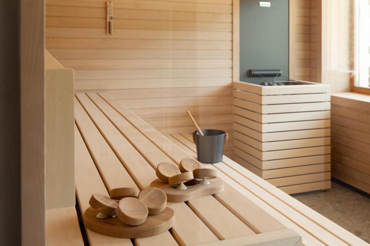 Hotel Vezza Alpine Lodge & Spa Вецца-д'Ольо Экстерьер фото