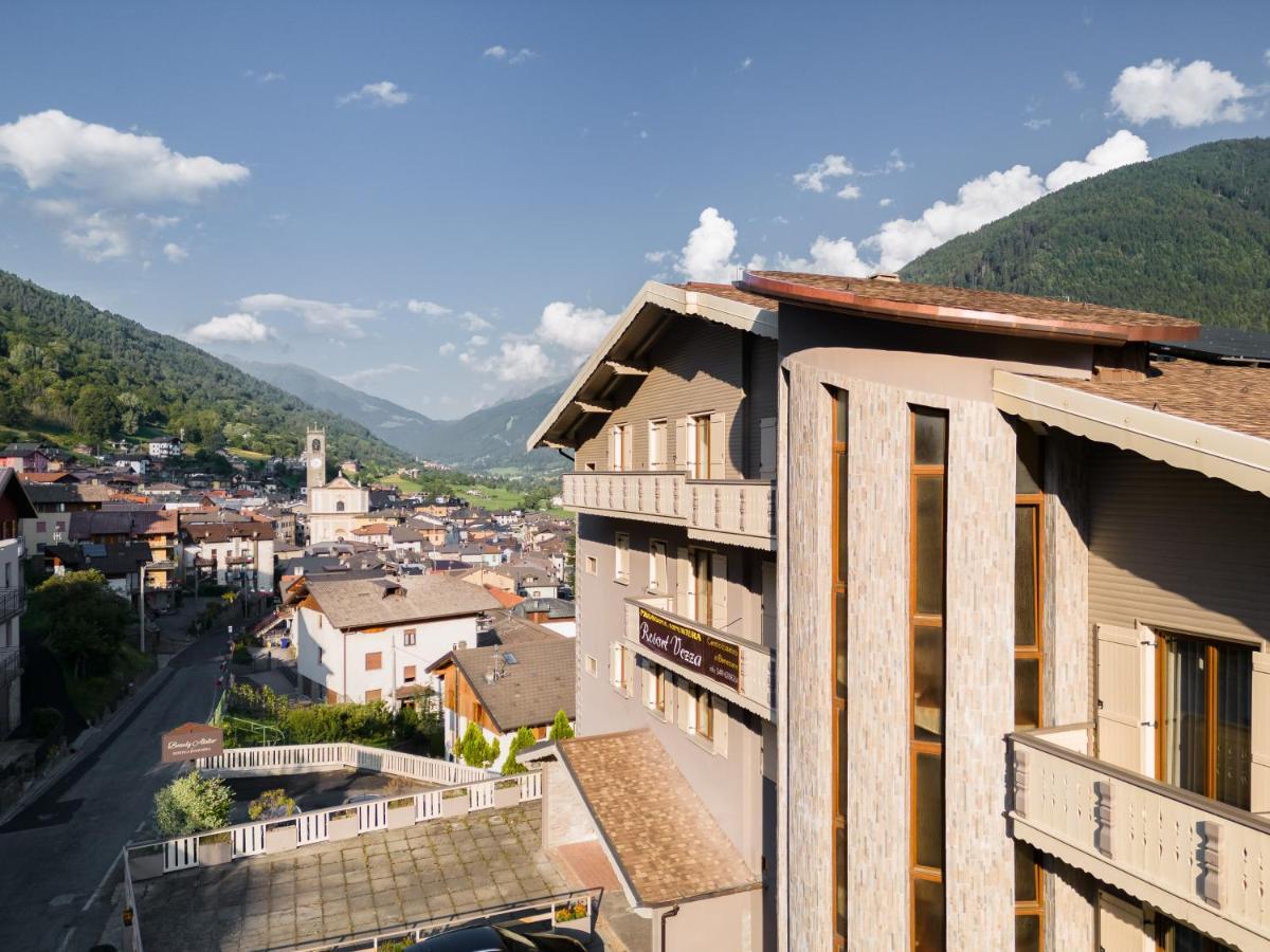 Hotel Vezza Alpine Lodge & Spa Вецца-д'Ольо Экстерьер фото